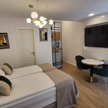 Magdalena Apartament *